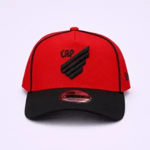 Boné New Era 940 CAP Vermelho e Preto